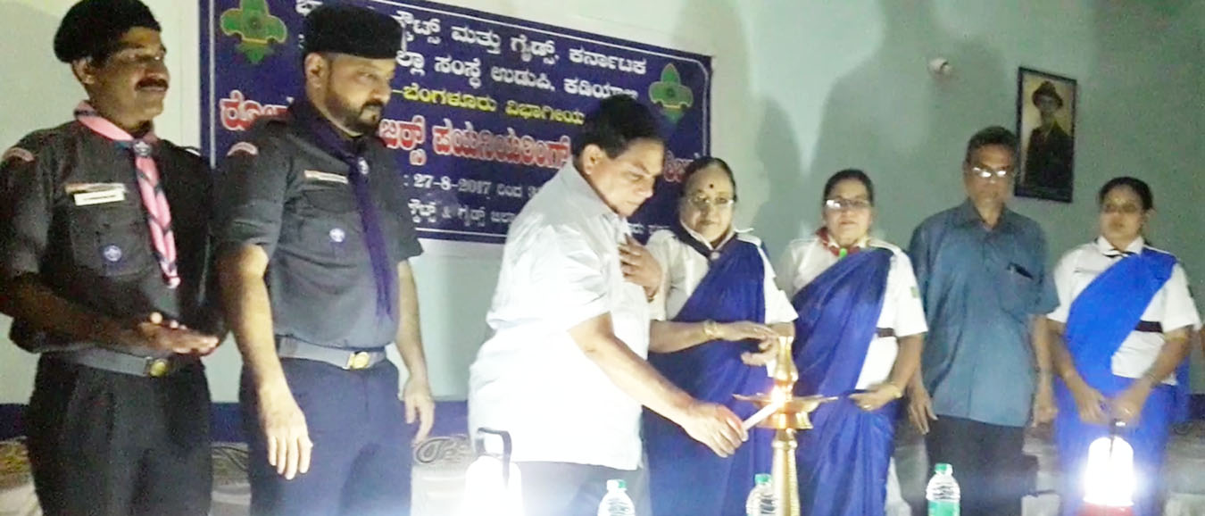 ಯುವ ಜನತೆ ಸಾಹಸ ಪ್ರವೃತ್ತಿ ಬೆಳೆಸಿಕೊಳ್ಳಬೇಕು: ಆನಂದ್ ಕುಂದರ್